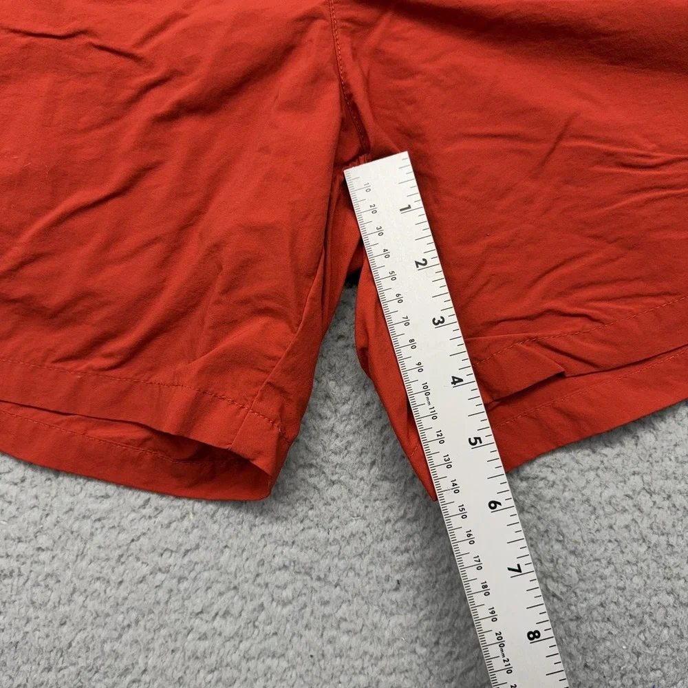 Columbia PFG FM4009 Mens Small 6L Red Backcast III Omni-Shade Water Shorts